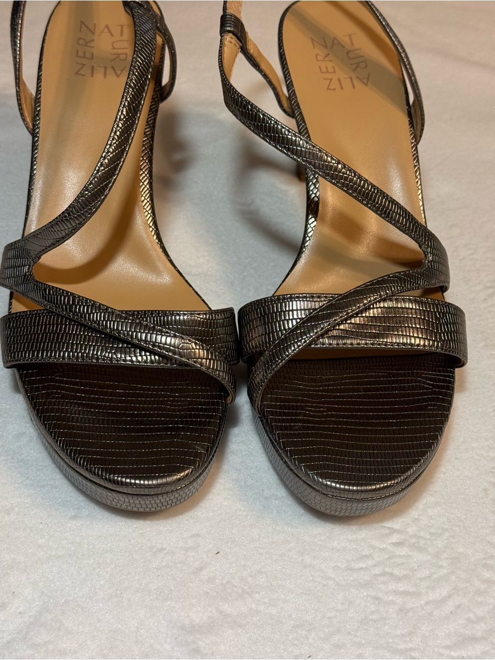 New Nautralizer Abby Women’s Dress Sandals. Pewter. 9.5 M. - Picture 2 of 8